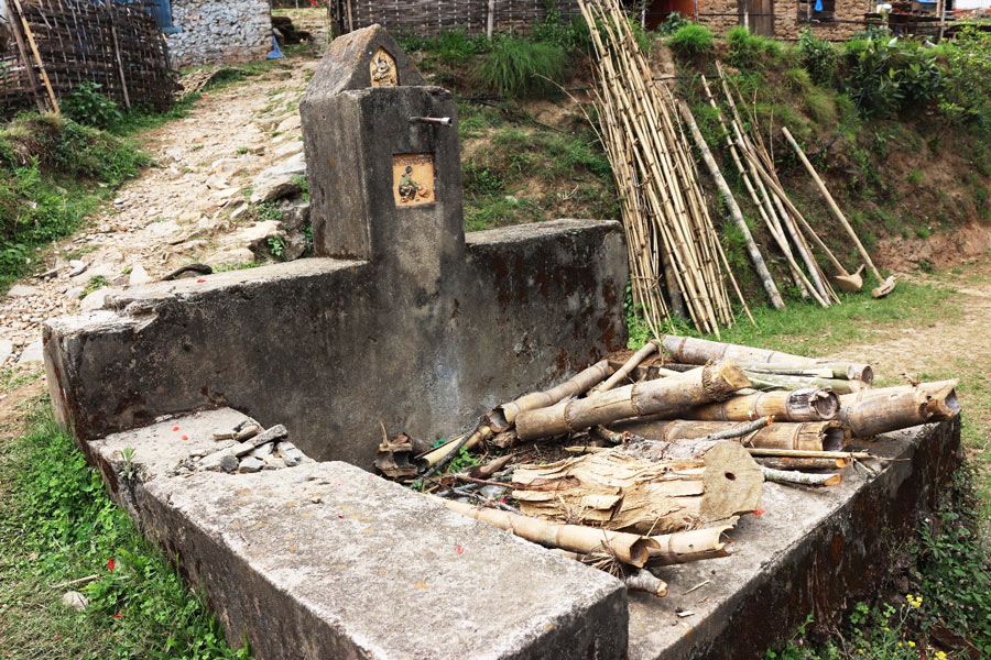Figure 2 Abandoned communal tap after implementation of new water supply project. @ Southasia Institute of Advanced Studies